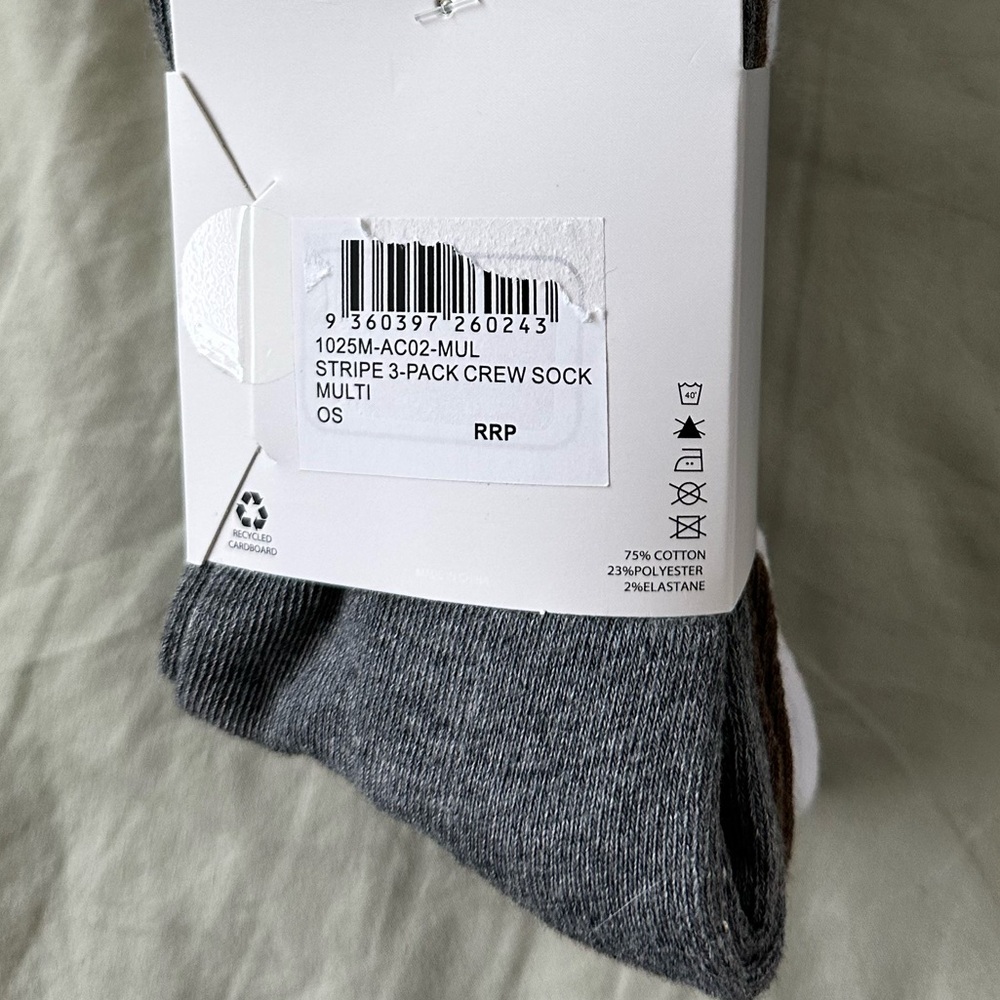 Rhythm. Athletic Socks in White and Yellow - Picture 3 of 3